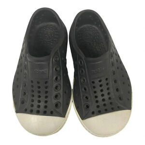 Native black water shoes Size C5 GUC